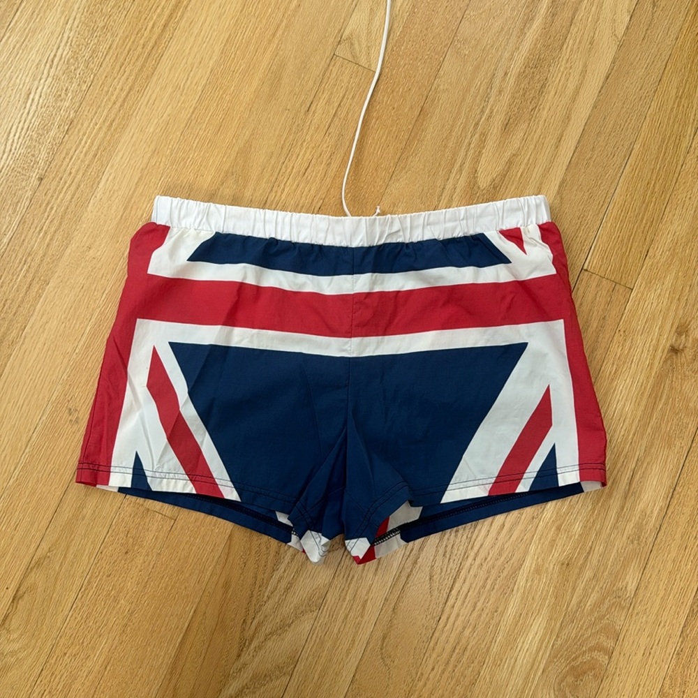 MOSCHINO SWIM TRUNKS SIZE 50